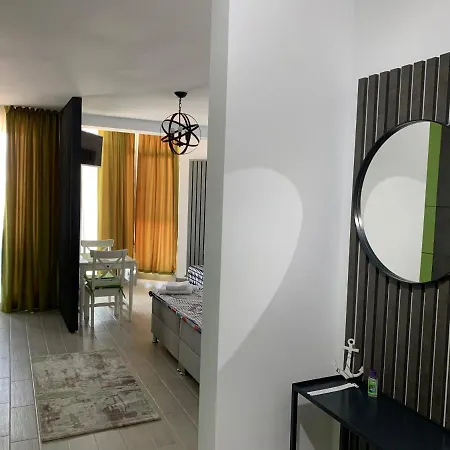 Black Sea View & & Pools Mamaia Nord شقة Năvodari