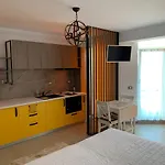 Lägenhet Black Sea View & & Pools Mamaia Nord *