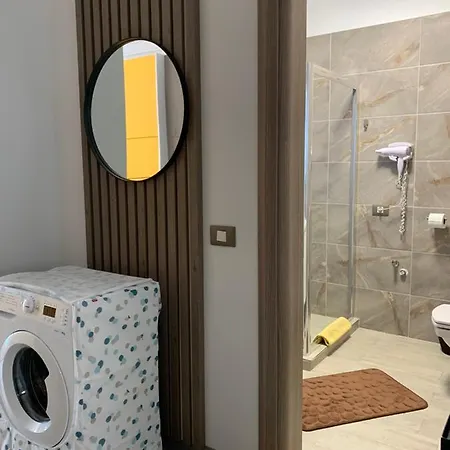 Black Sea View & & Pools Mamaia Nord Apartament *