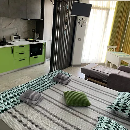 Black Sea View & & Pools Mamaia Nord Năvodari